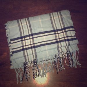 Plaid scarf